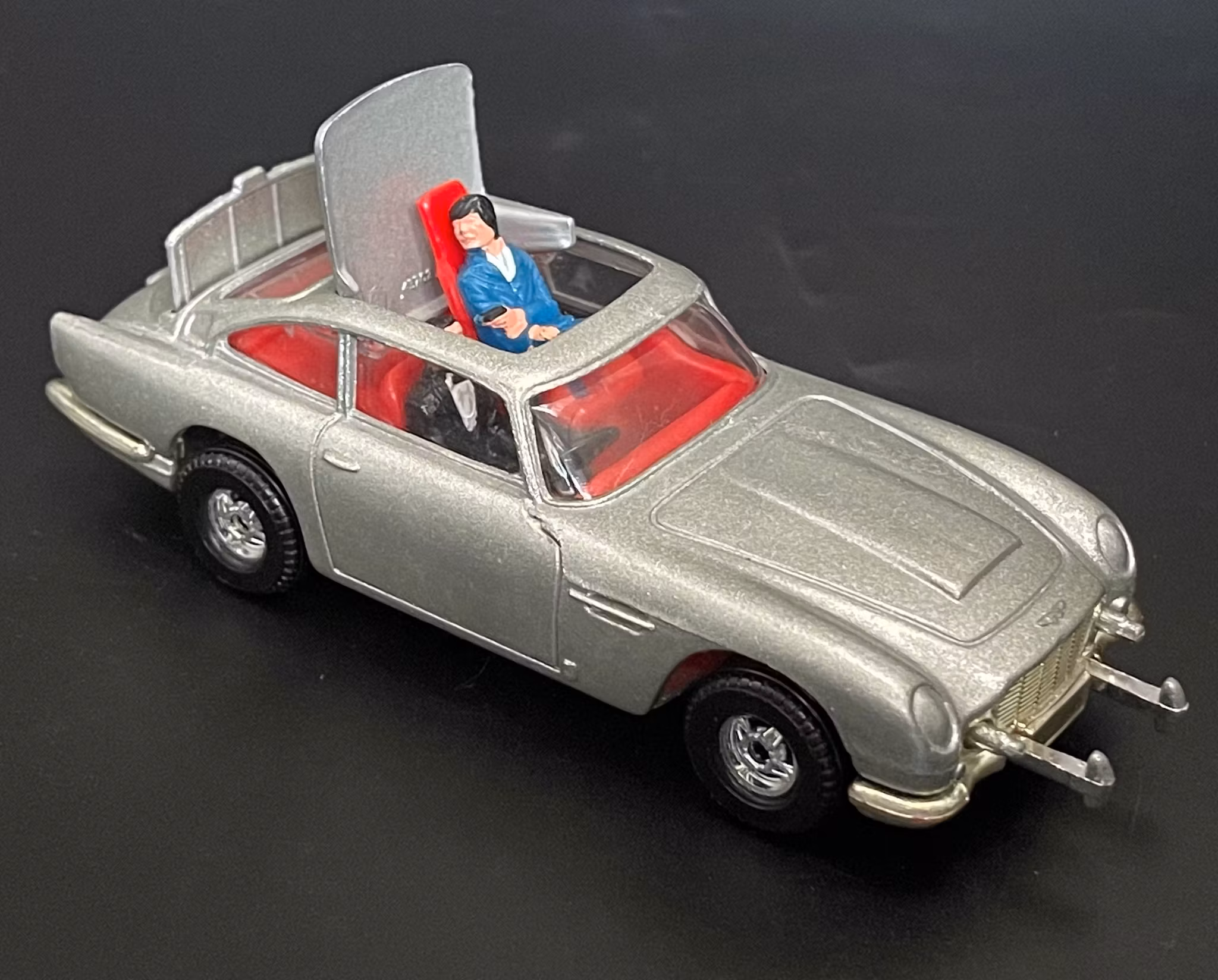 James Bond 007 - Aston Martin, DB5, Corgi Toys