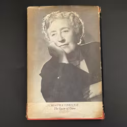 Agatha Christie Gato entre las palomas, Londres 1959