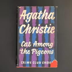 Agatha Christie Gato entre las palomas, Londres 1959