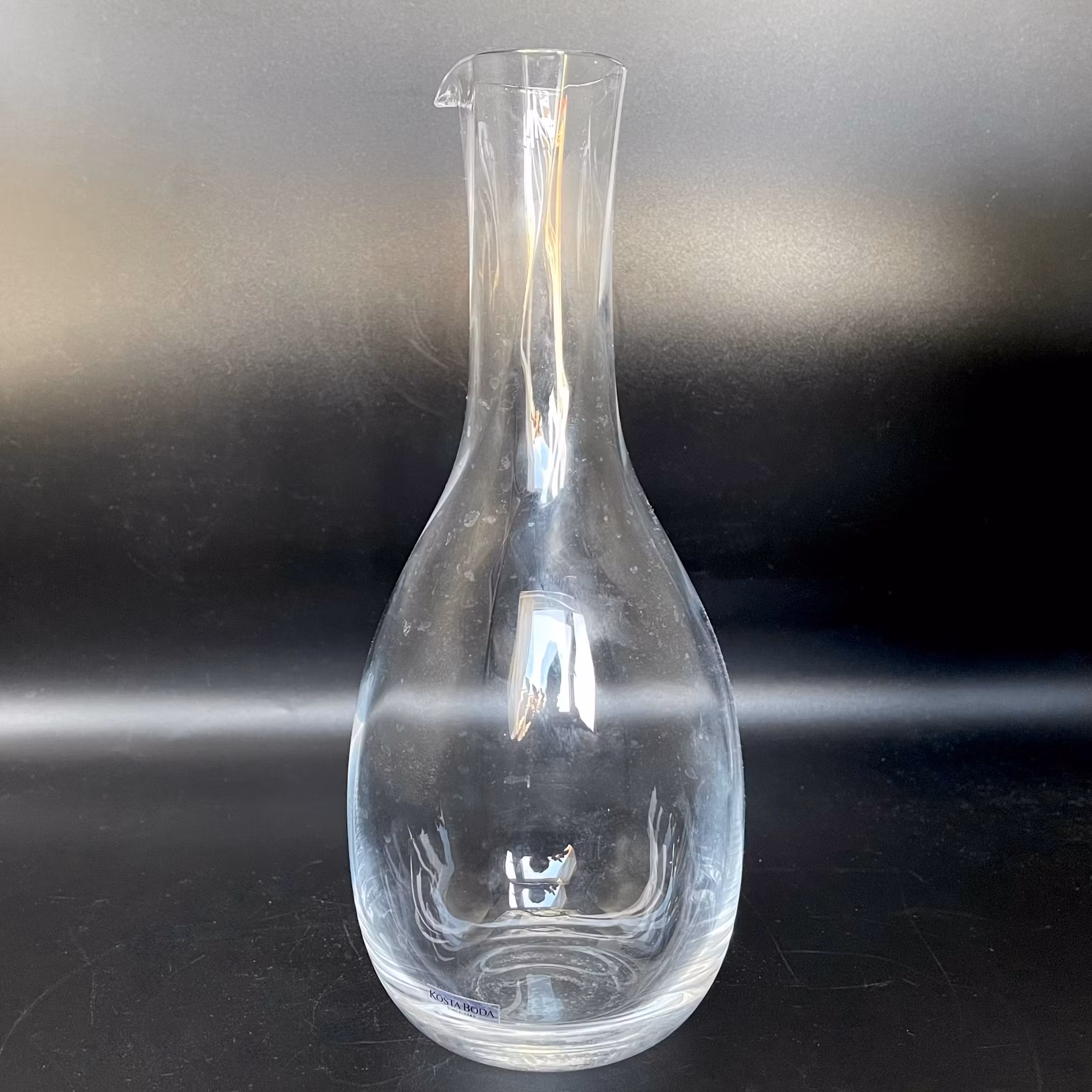 Bertil Vallien, karaffel, Chateau, Kosta Boda