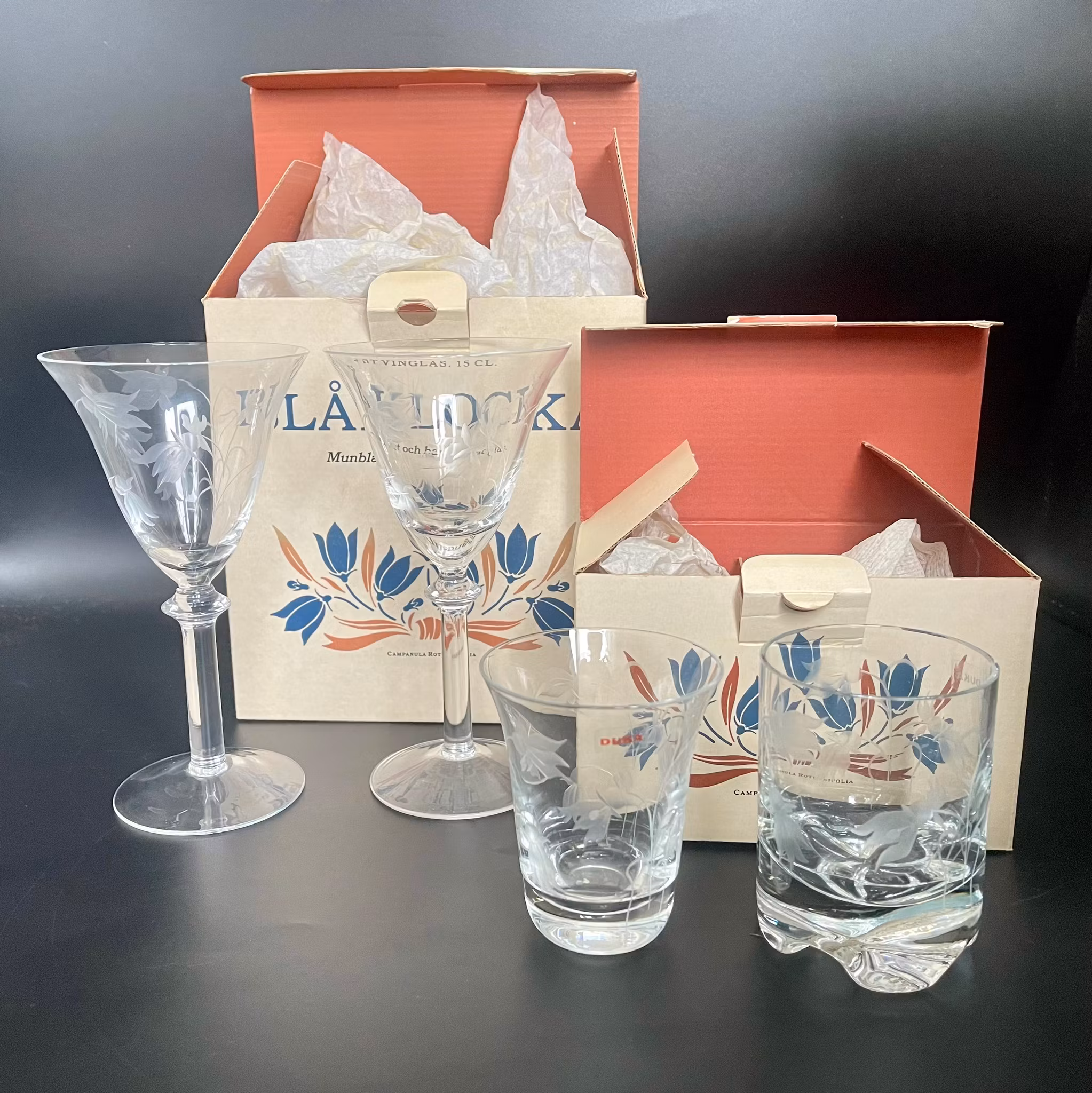 Duka, Blåklocka 2 st vinglas, 2 st Selterglas och snapsglas