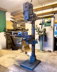 Säulenbohrmaschine Strands S68