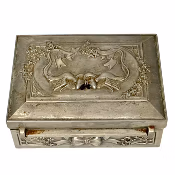 Vintage, Metallskrin / skrin / cigarrask med präglat dekor
