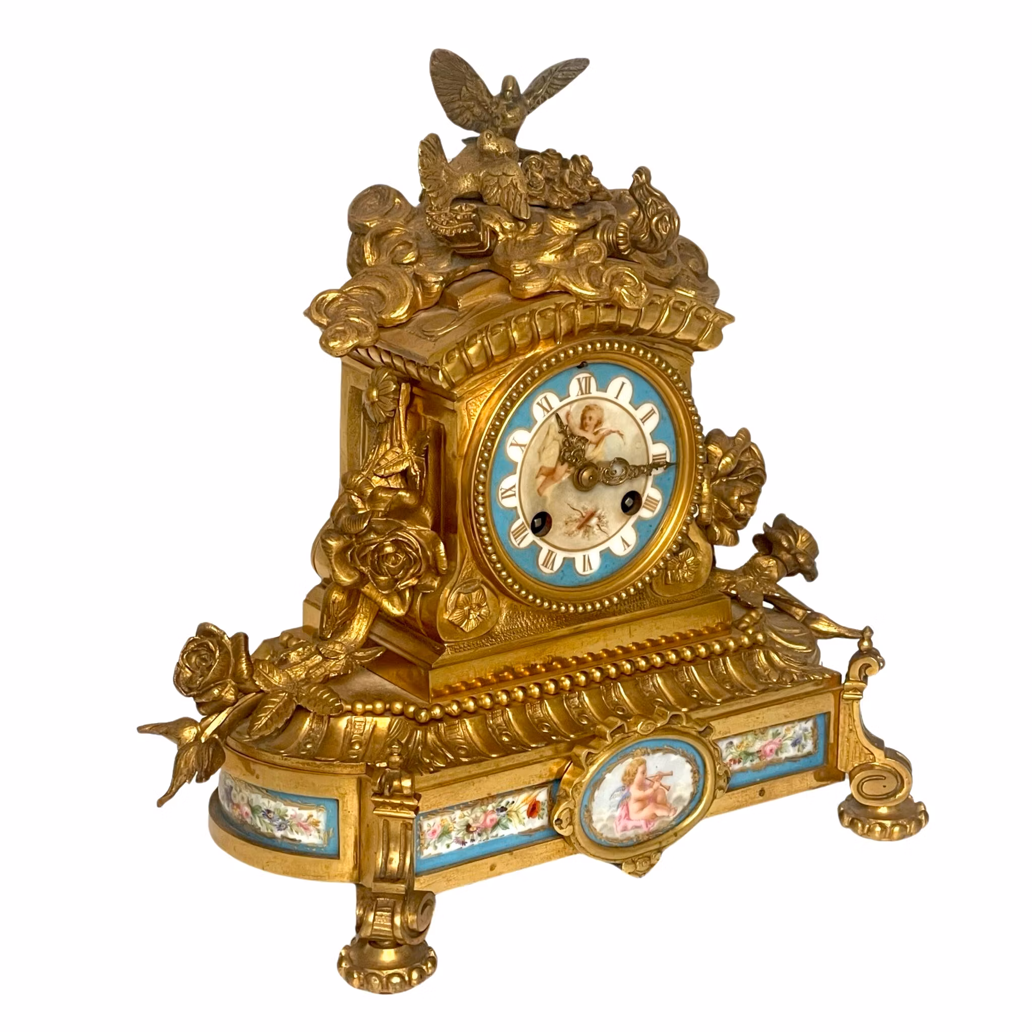 Sèvres porseleinen en koperen klok en kandelaar, gesigneerd