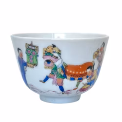 China, Qing dynasty (1644-1912) porcelain bowl
