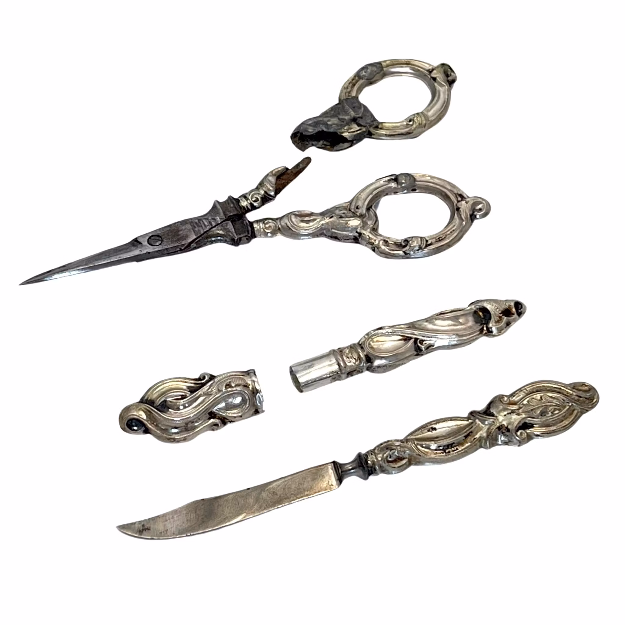 Antiikki ompelutyökalulaatikko, käsinmaalattu