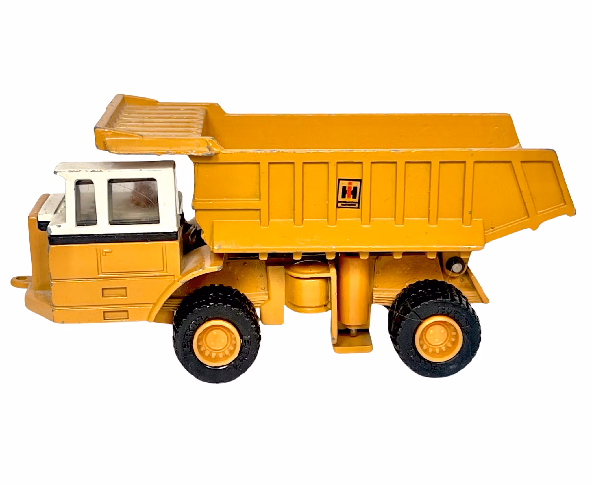 Ertl International Quarry Dumper