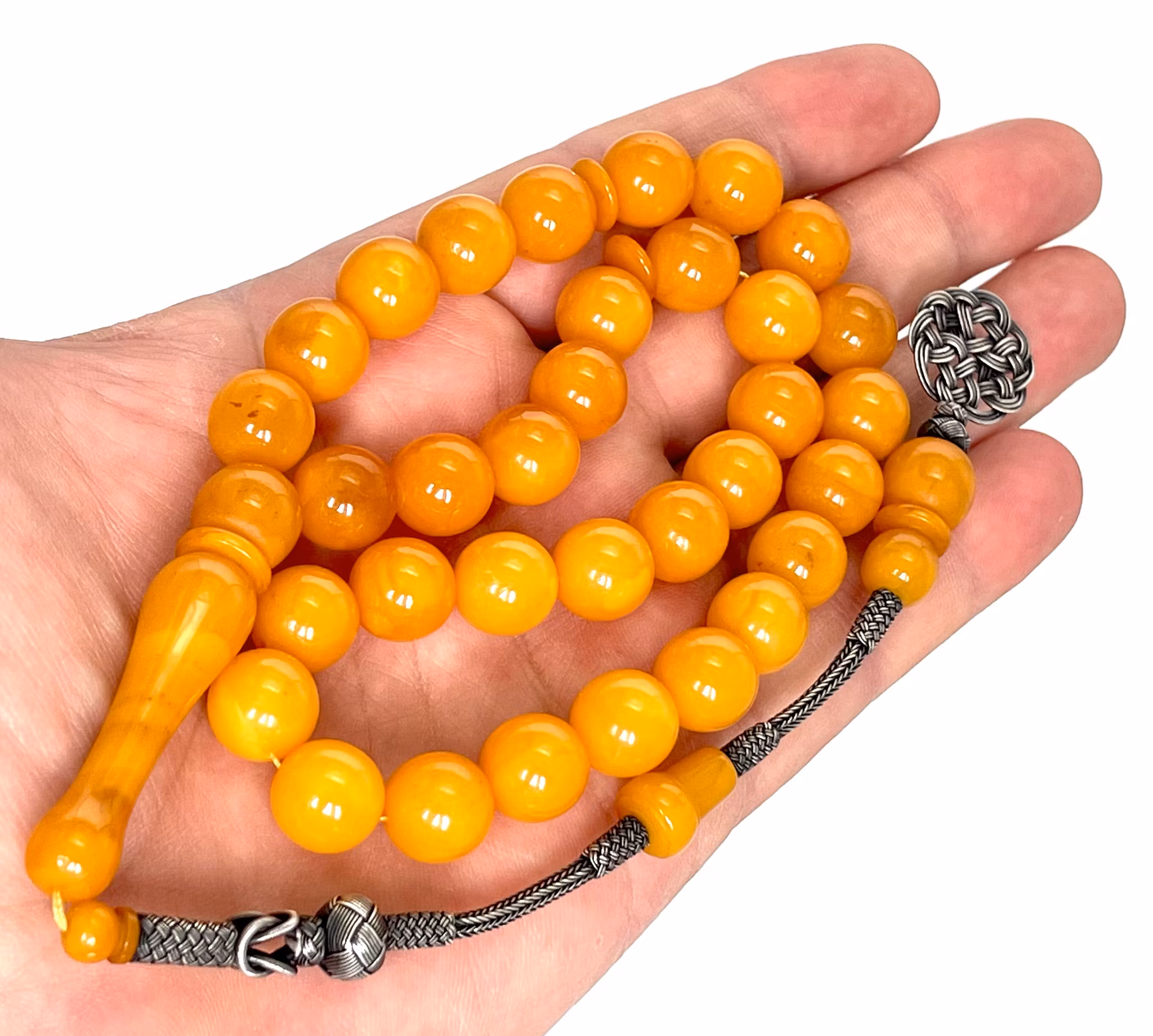 Cuma Fırat Kayabaşı usta ja Hamdi Levent puskul usta, Amber Rosary