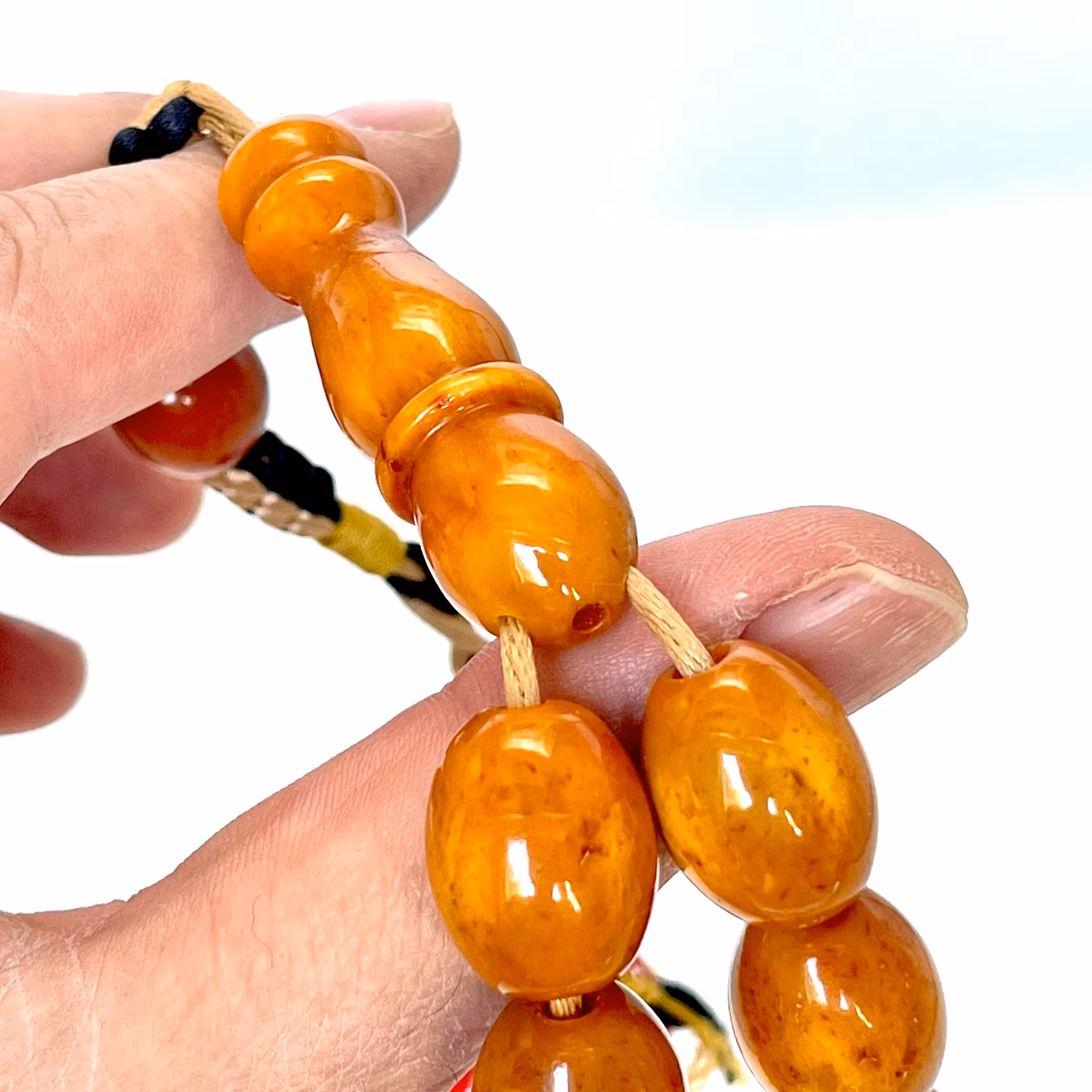 Antico rosario in ambra pressata 97 g