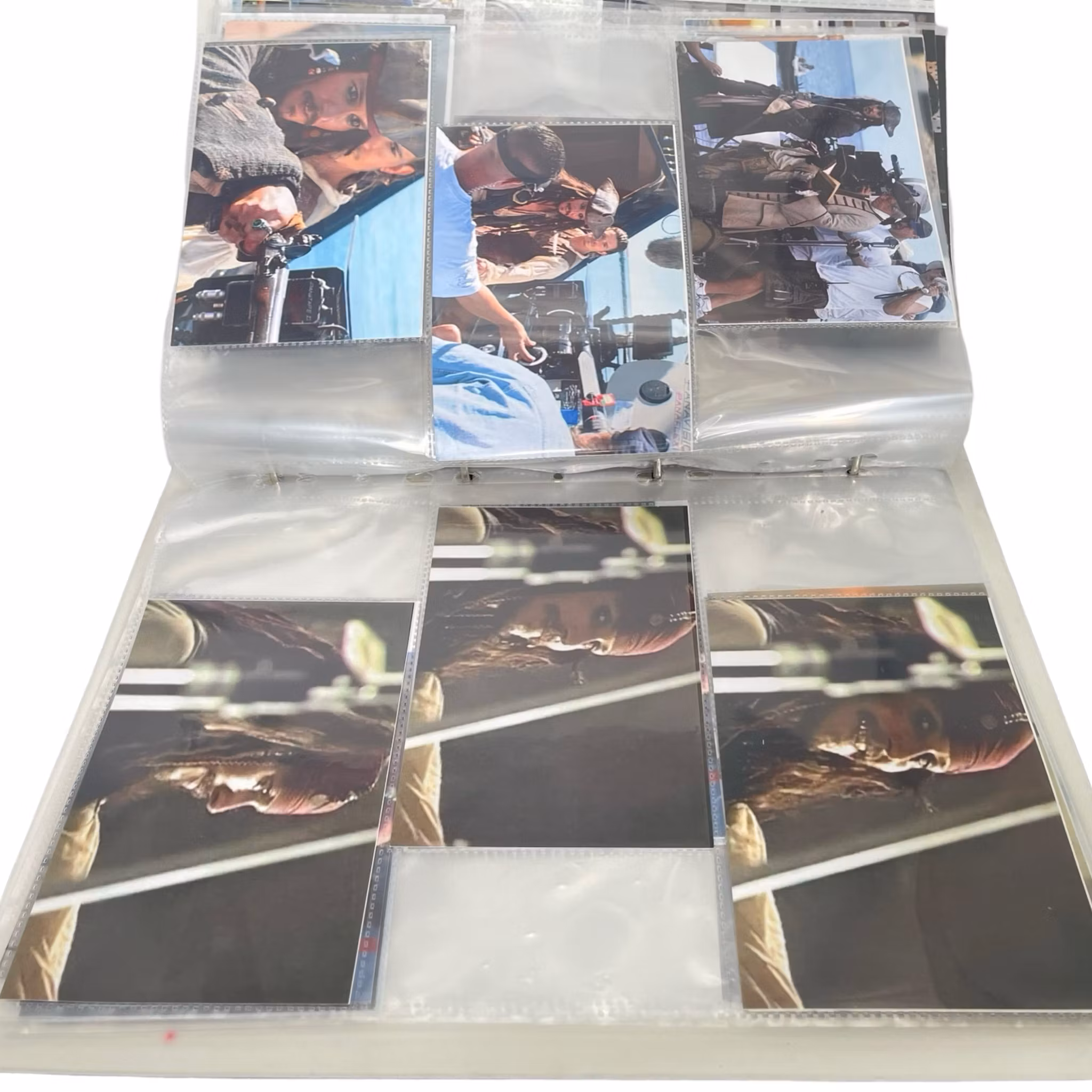 Jack Sparrow Johnny Depp, Album med fotografier,  sammanlagt ca 225 fotografier