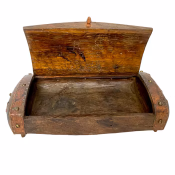 Trä ask skrin med koppar inslag 1949