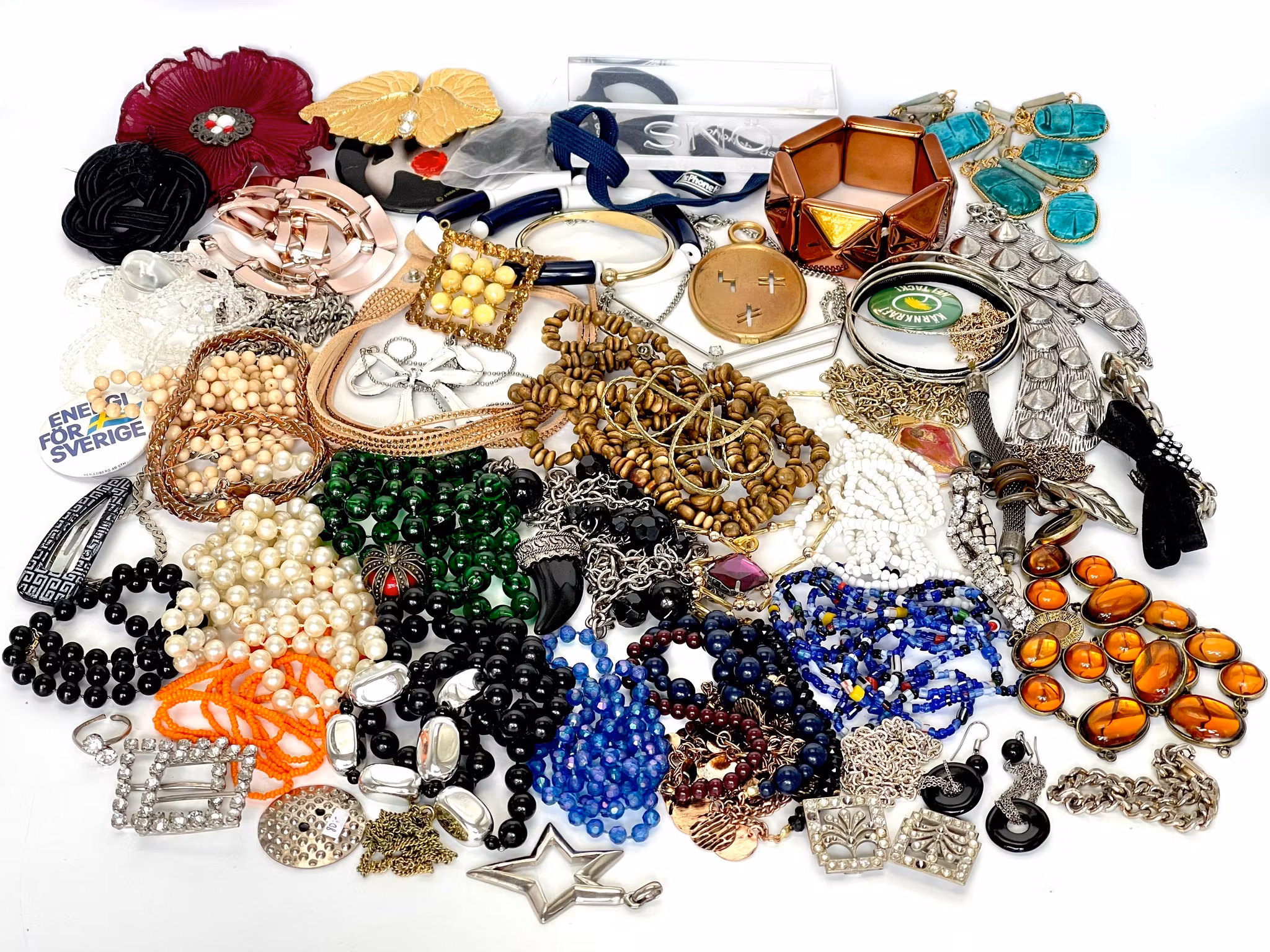 Lot of various vintage and old Bijouterie Jewelry