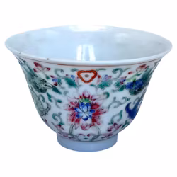 Qing dynastin märke och period (1644 -1912) kinesisk draker porslin skål