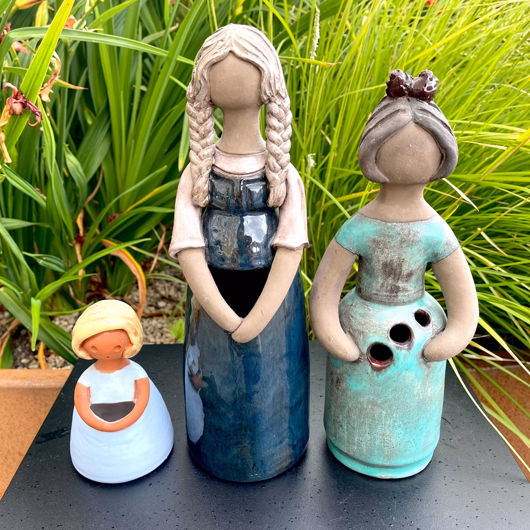 Vintage, 3 figurer i keramik til Elbogen Sverige