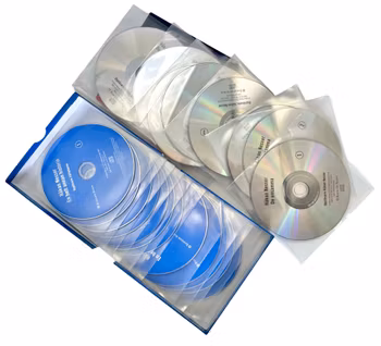 Två Ljudböcker på 28 st. CD, Håkan Nesser De Ensamma & En helt annan historia