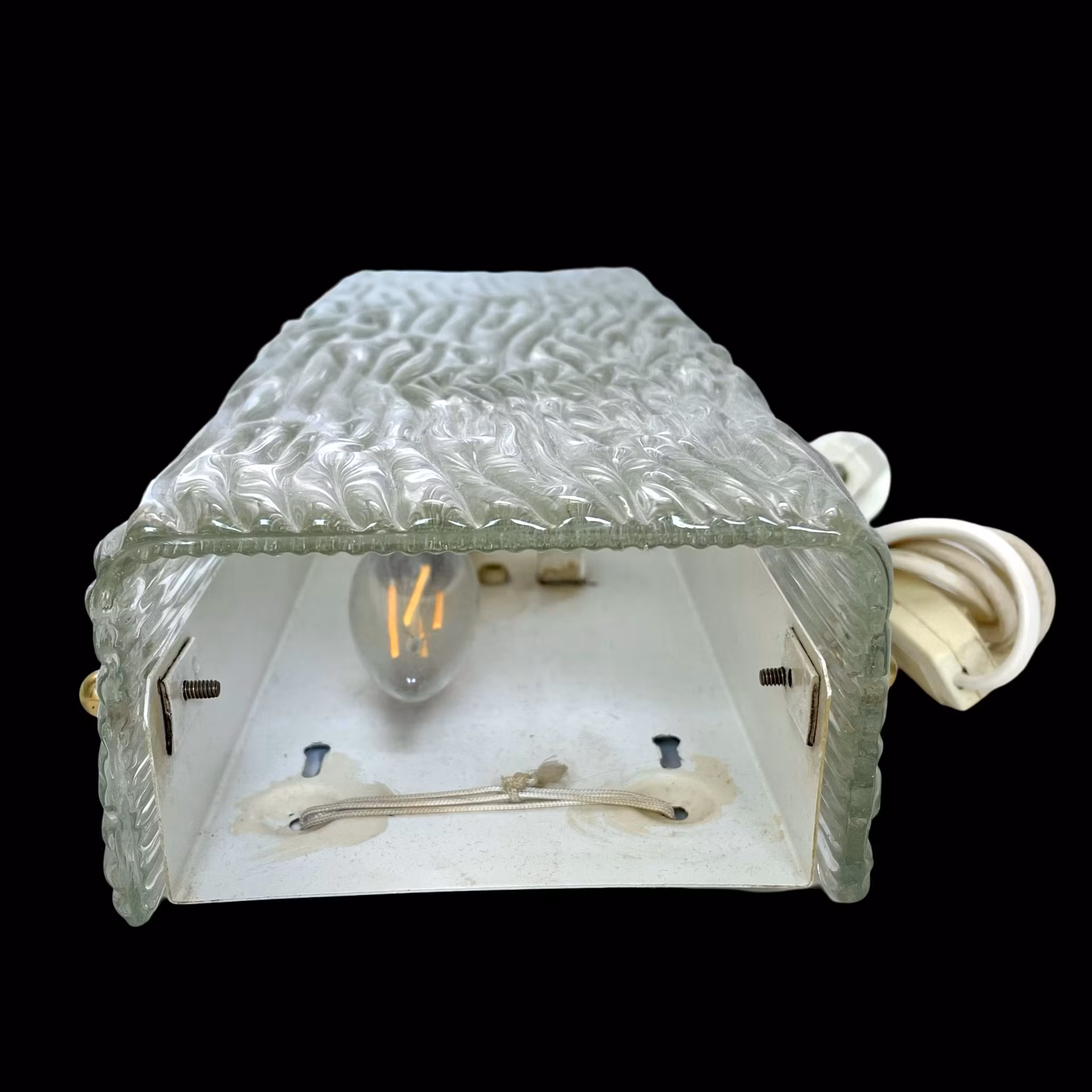 Vägglampa i glas, troligen av J.T. Kalmar, Kalmar Franken KG 1960-tal