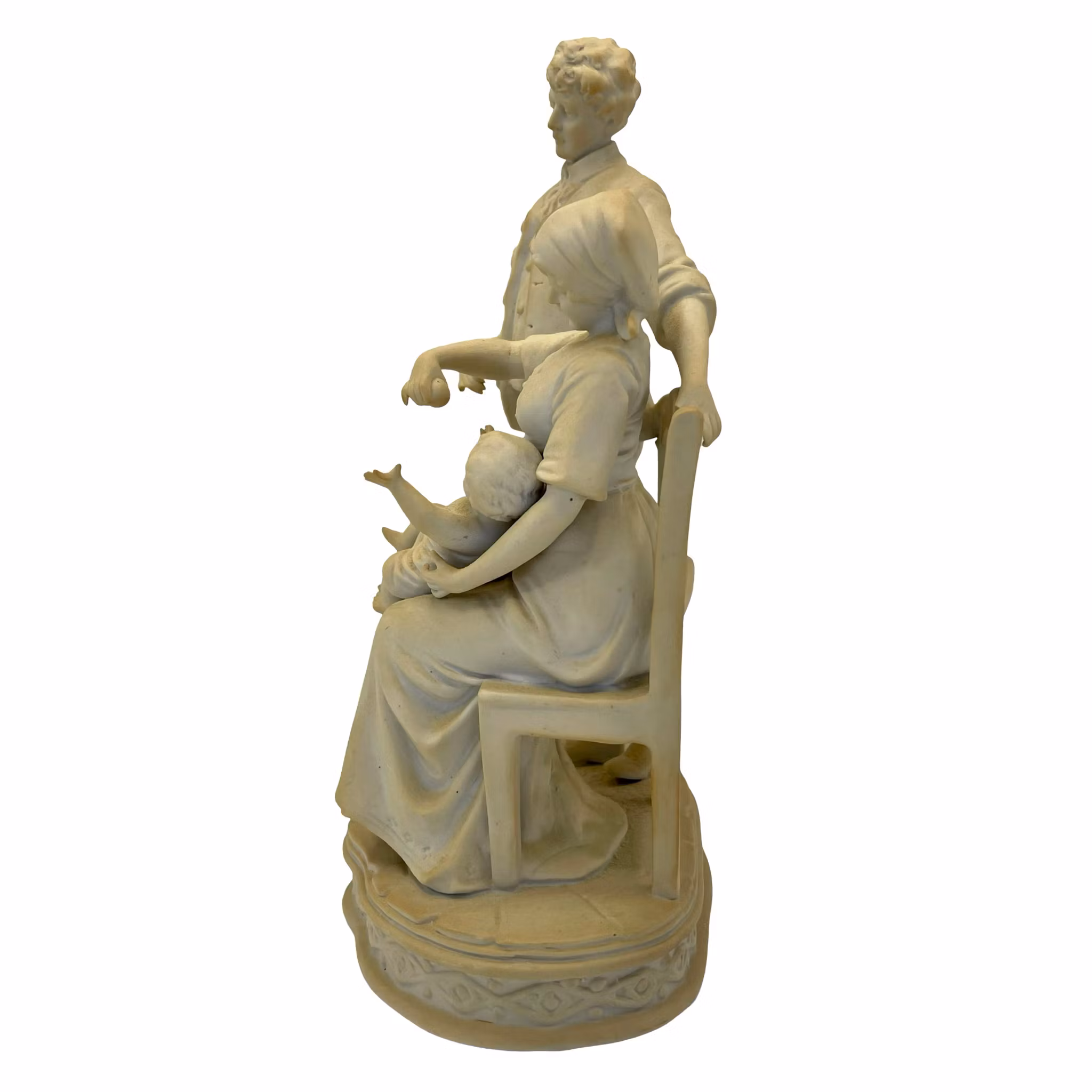 Sculpture, porcelaine, Mère avec son bébé dans les bras et son mari, fin du XIXe siècle
