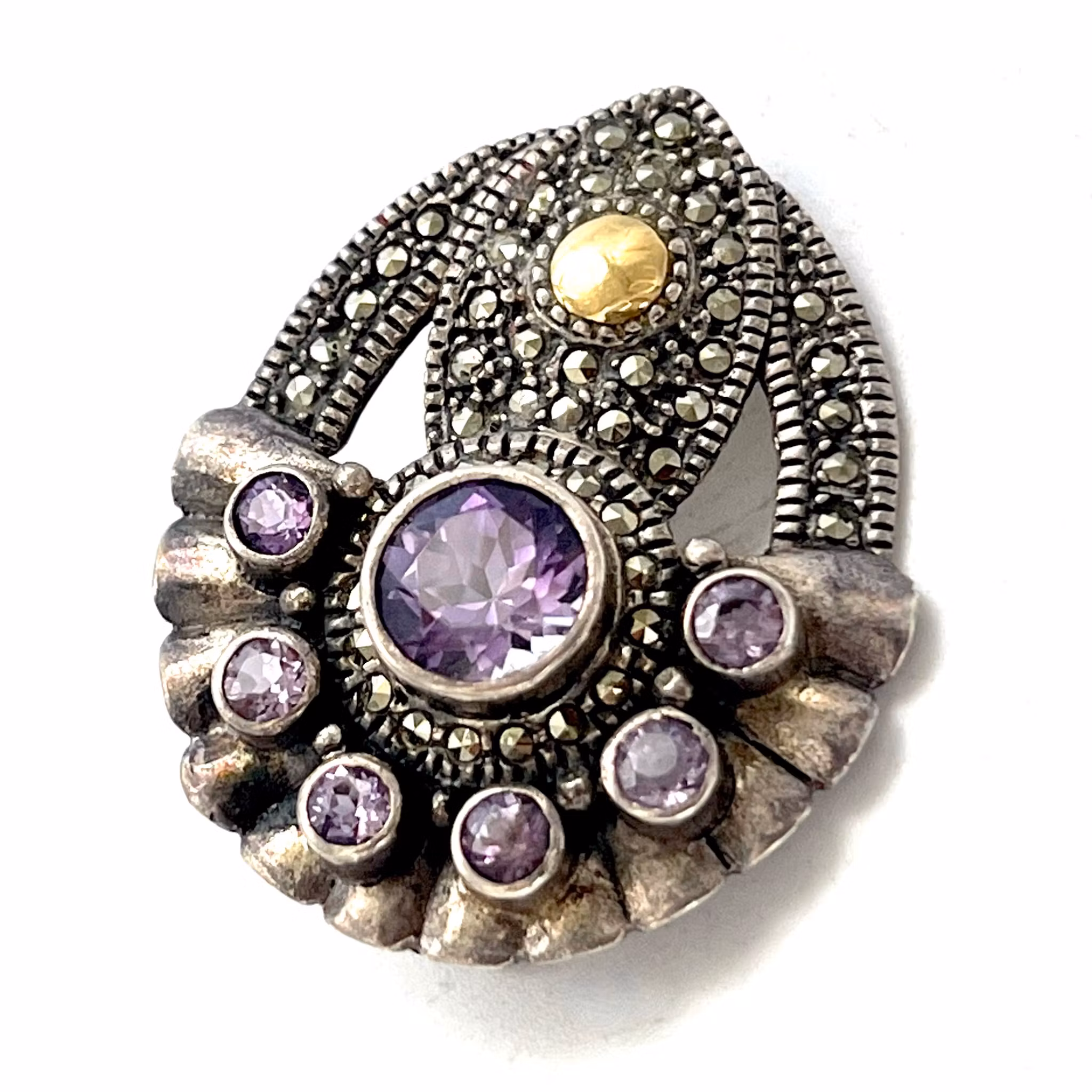Brosche aus Sterlingsilber mit 18 Karat Gold und Markasiten und Amethysten