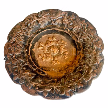 Antik relief dekor fat, lergods, blommor och blad, stämplad