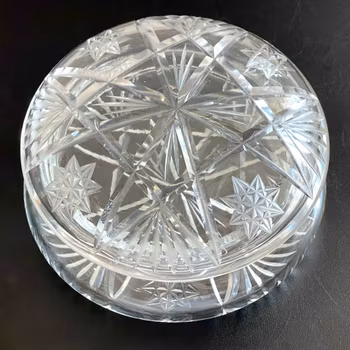 Kristall skål med lock