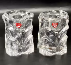 Kynttilänjalat, pari, Orrefors, Signeerattu