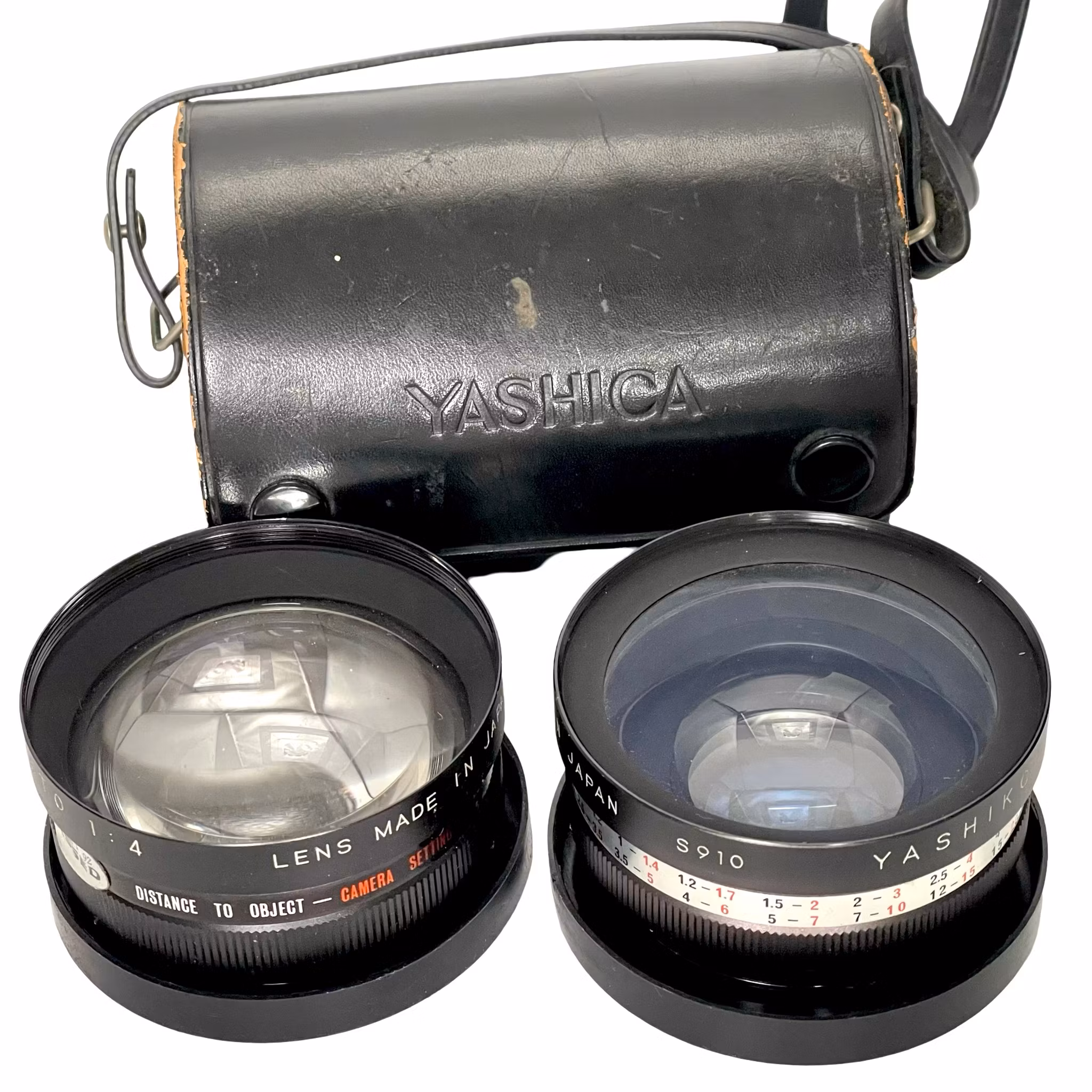 Yashica Electro 35 med många andra tillbehör