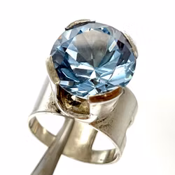 Ring sterling silver, 1 fasettslipad Topas, ca 7 ct