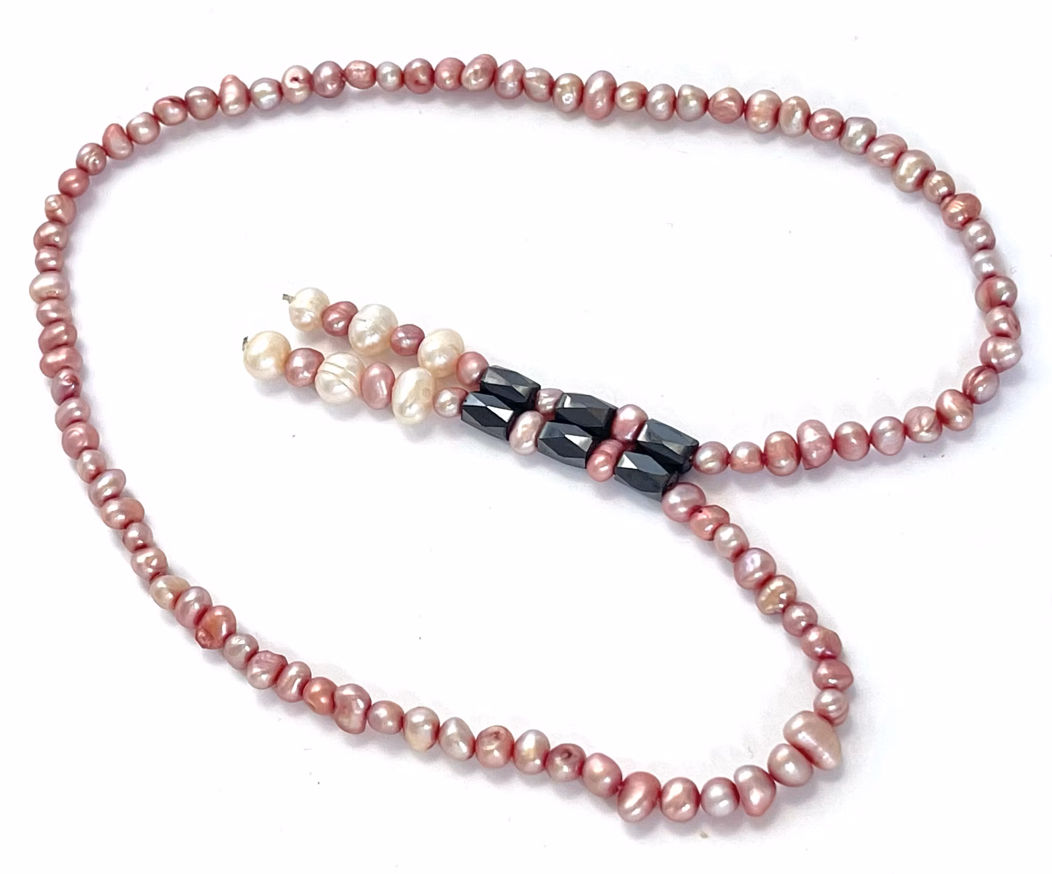 Naszyjnik z pereł słodkowodnych