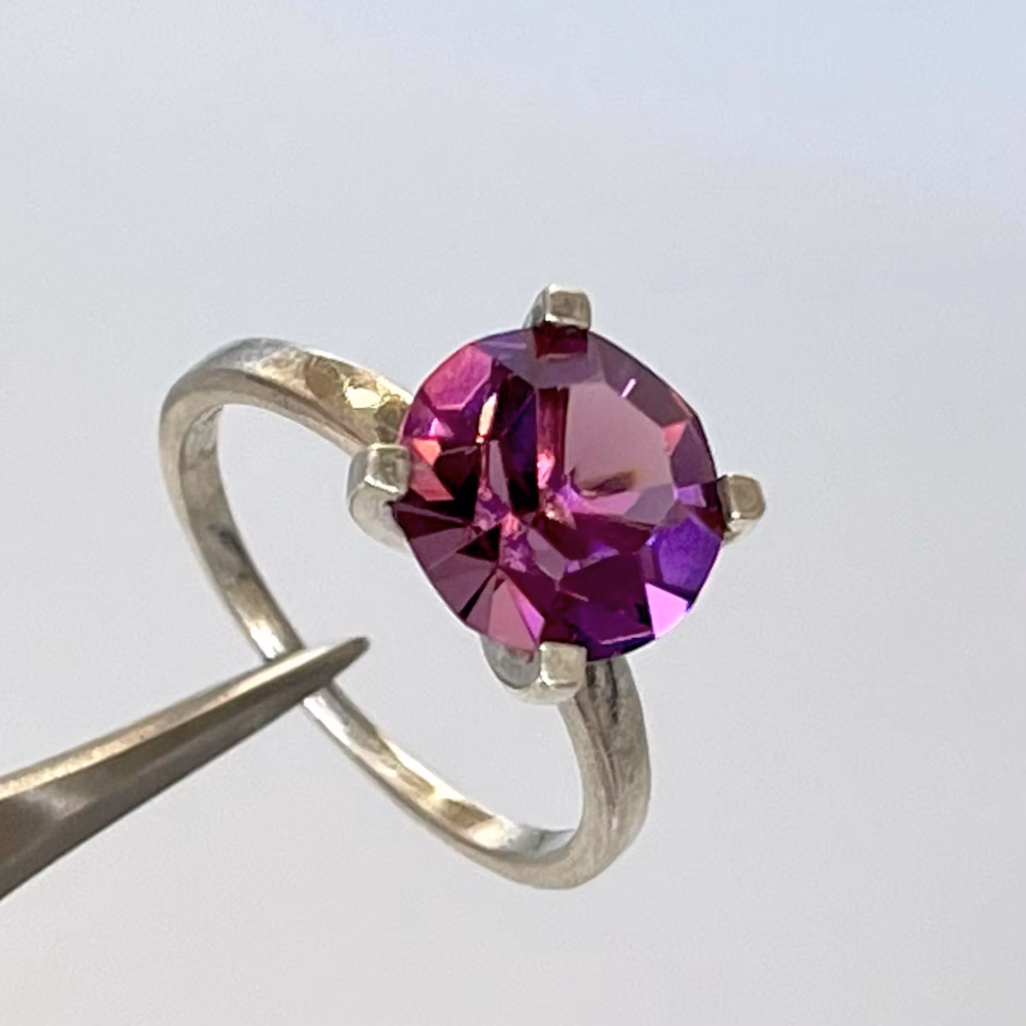 RING, HSG 925er Sterlingsilber, lila Stein