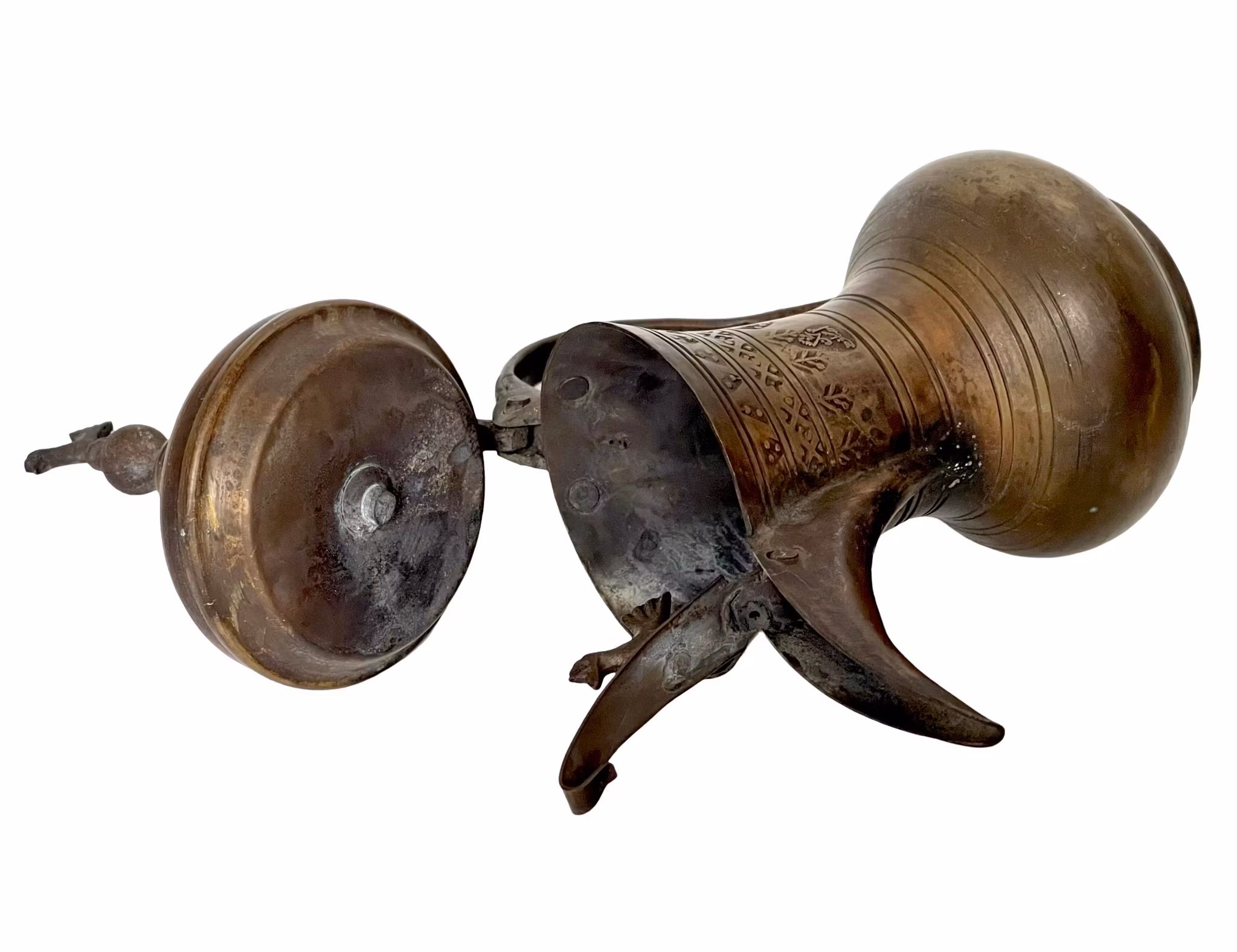 Antica caffettiera Dallah, Decorata con simboli geometrici e quattro uccelli, Firmata