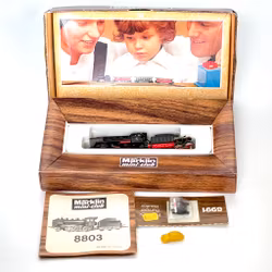 Märklin Z Mini-Club 8803 Lokomotiv Med Tender