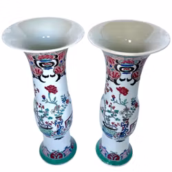 2 pcs, Chinese porcelain vases, Qing Dynasty 1644-1912