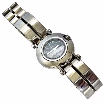 Street Road 66, dam armbandsur