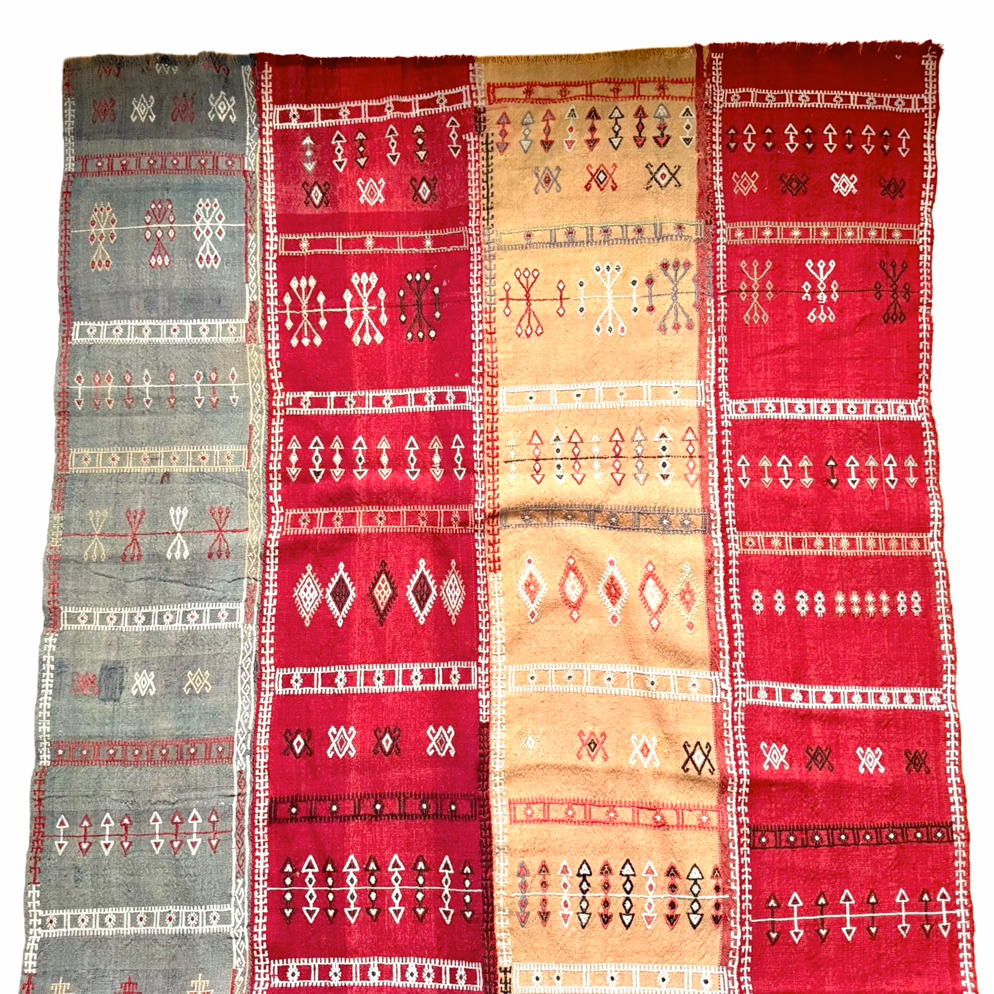 Antieke Oosterse kilim, Wol en kruidenverf