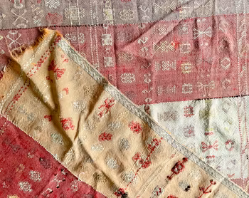 Antik Orientalisk kelim, Ull och ört färgämne