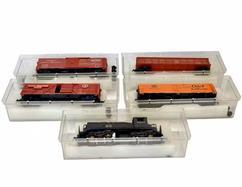 Lindberg linje HO 3647 lok med 4 vagnar