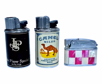 Vintage SmalL Pigeon & Camel & John Player special, cigarettändare