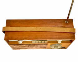 Skantic Radio AB Sztokholm SBT 490