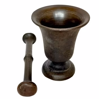 MORTEL, med stöt, gjutjärn, 1700-talet