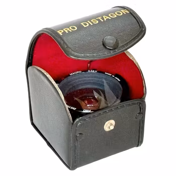 Pro Distagon super wide AF Macro 0,42X ser-VII 52mm, Japan