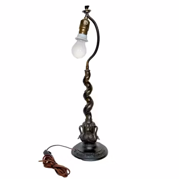 Antik Bordslampa, patinerad metall, jugend