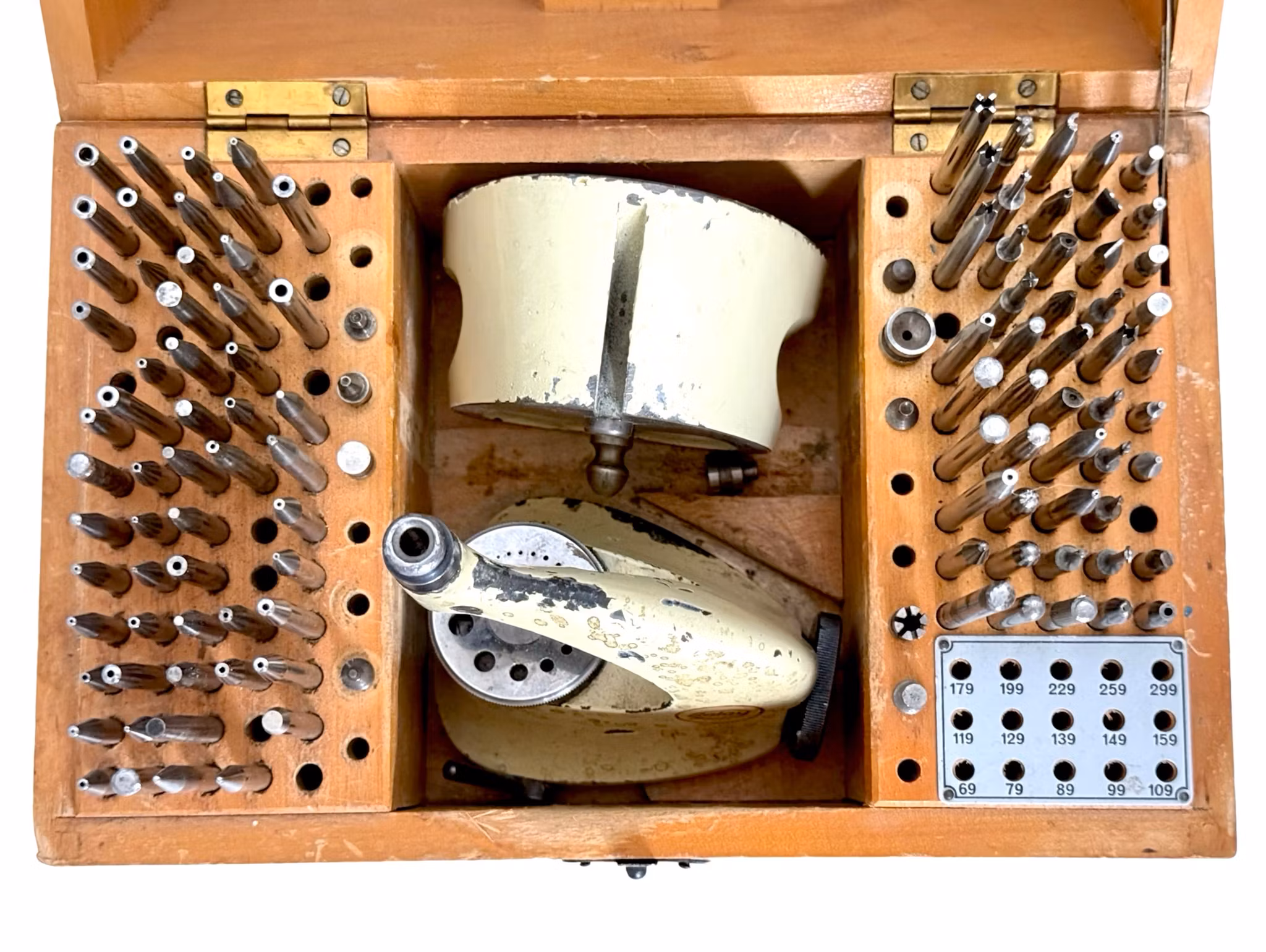 BOLEY. Urmakerverktøy i treboks