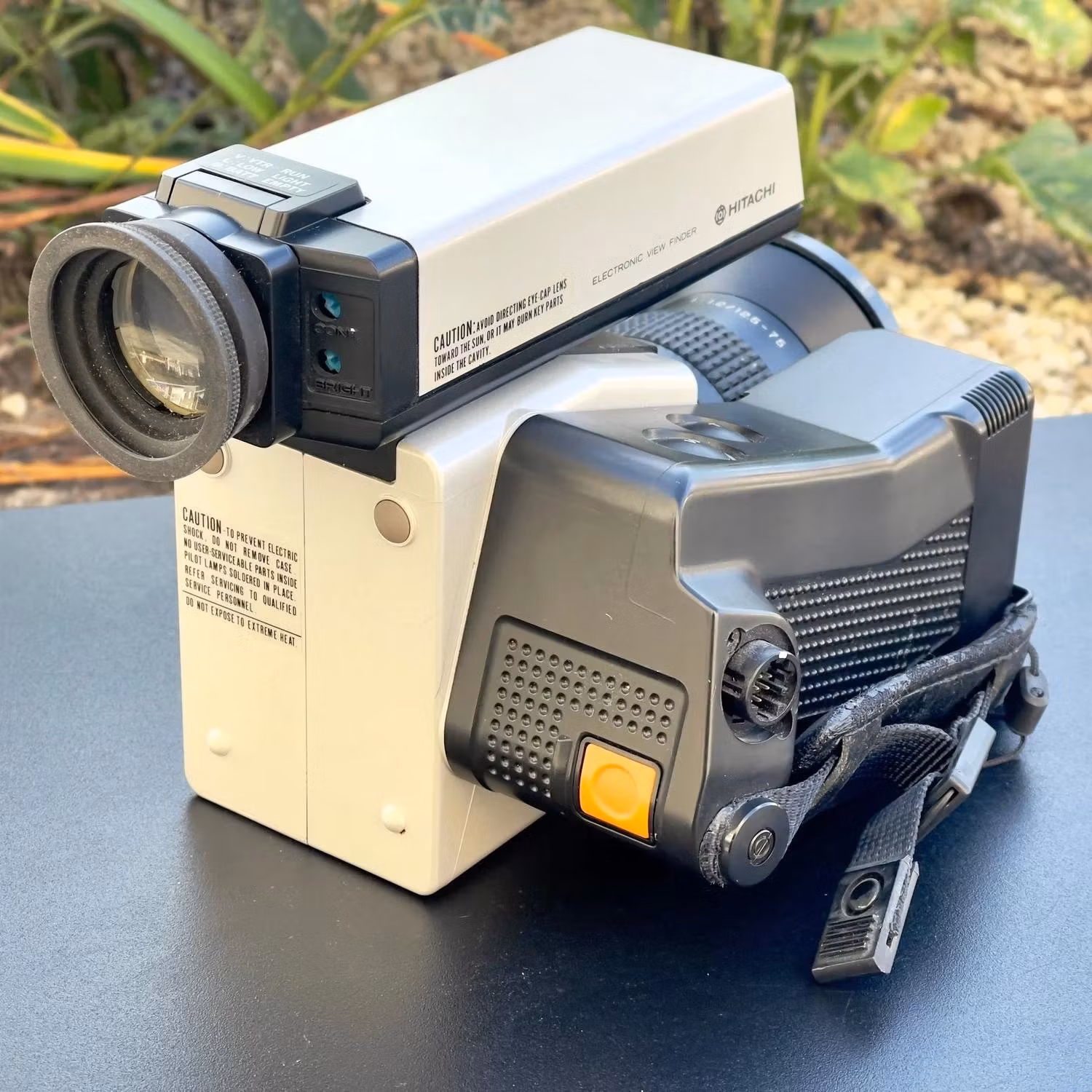 Vintage, Hitachi MOS VK-C1500E, Color Videokamera Retro Vintage