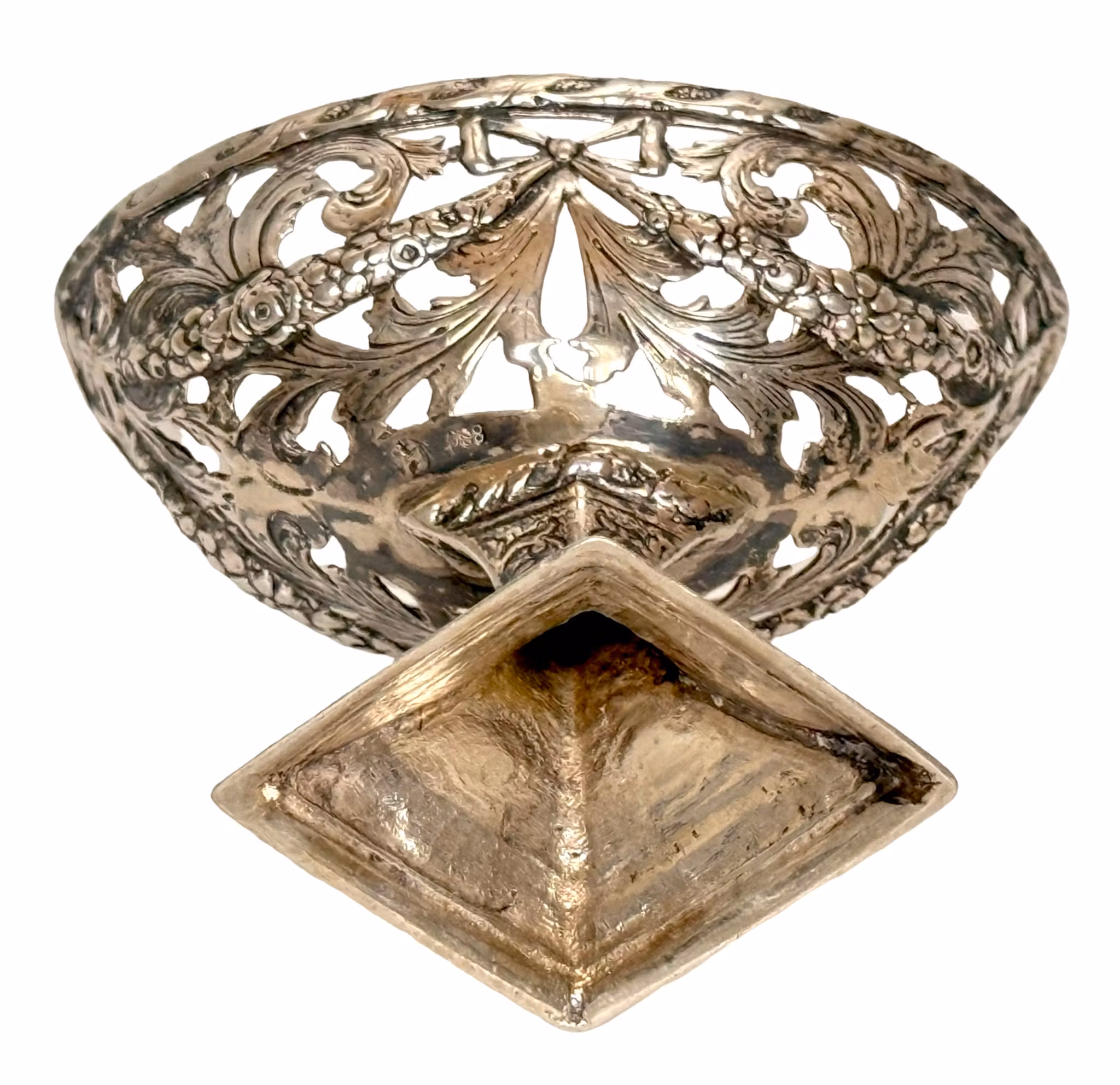 Antieke zilveren schaal op voet, gestempeld