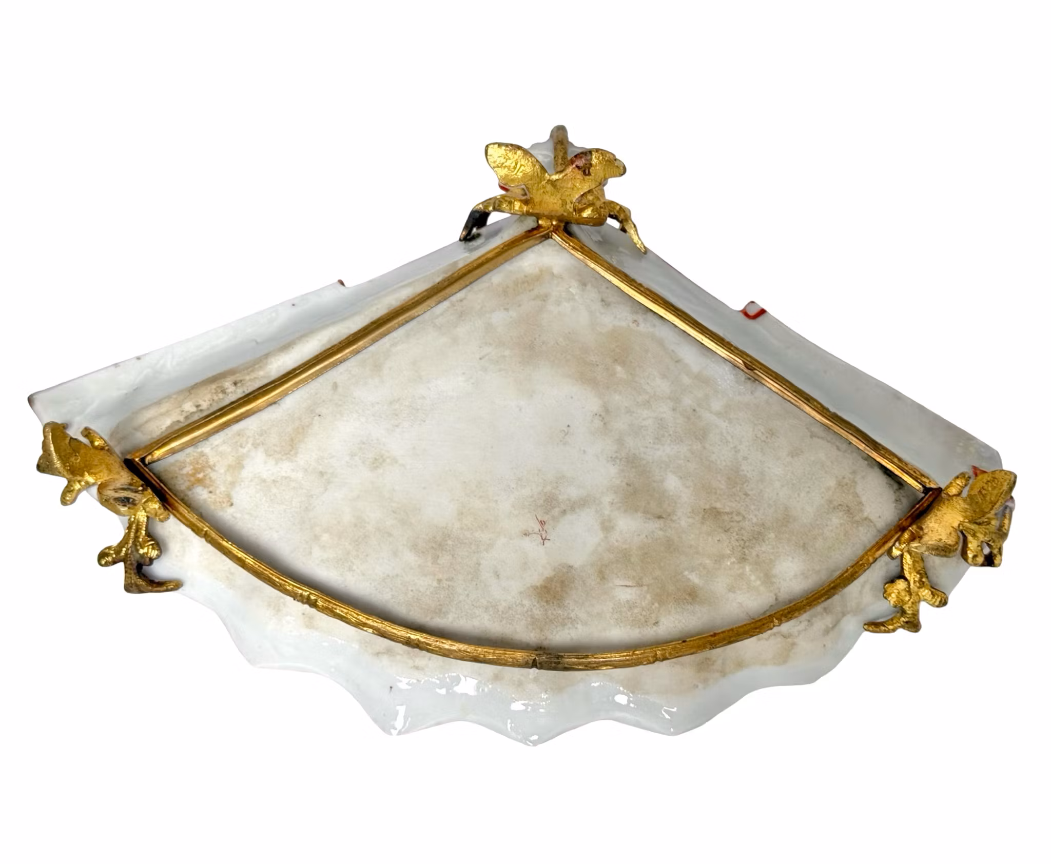 Japanische Porzellanschale mit vergoldeten Messingmontierungen, 19. Jahrhundert