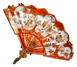 Japanische Porzellanschale mit vergoldeten Messingmontierungen, 19. Jahrhundert