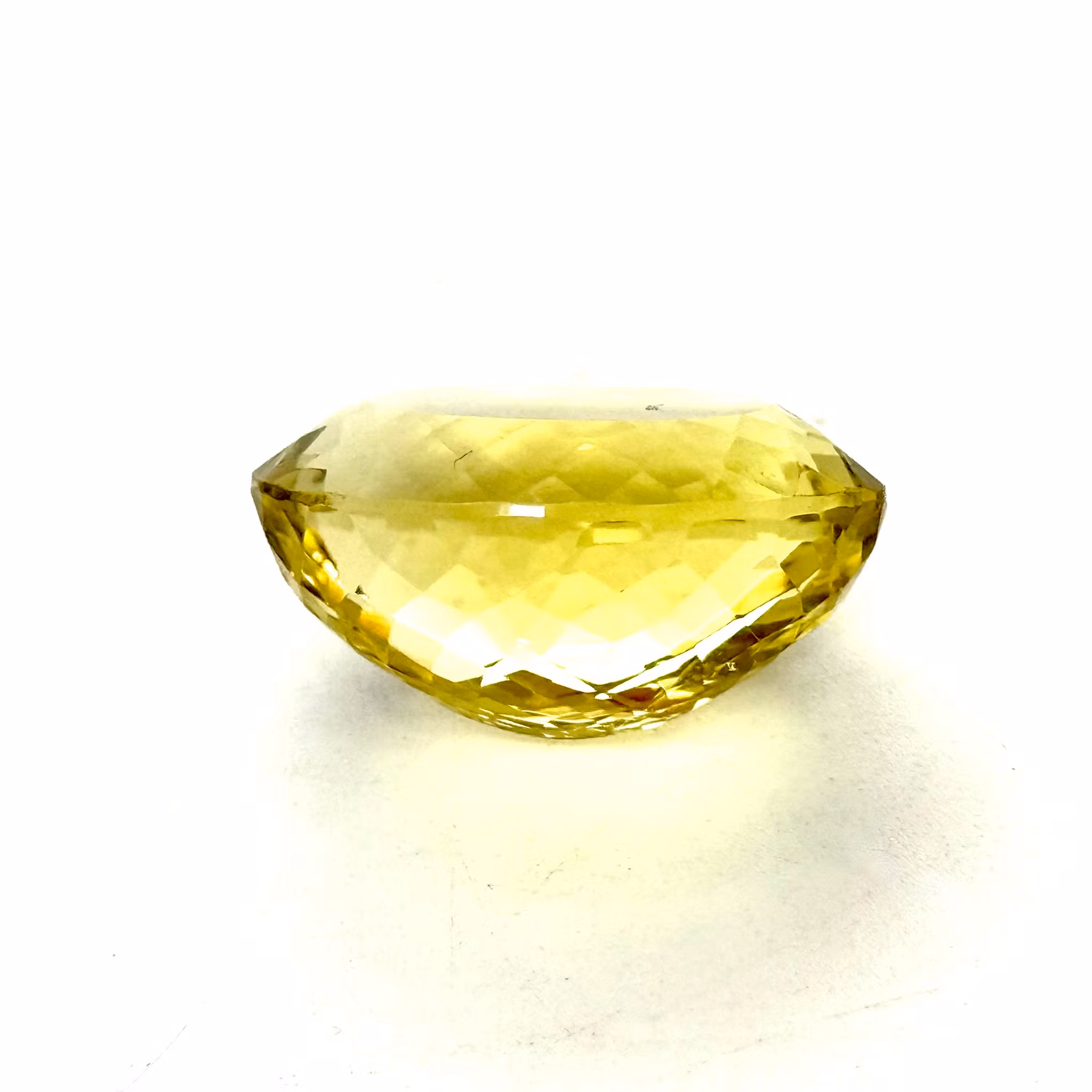 34,69 karat naturlig ubehandlet citrin med certifikat