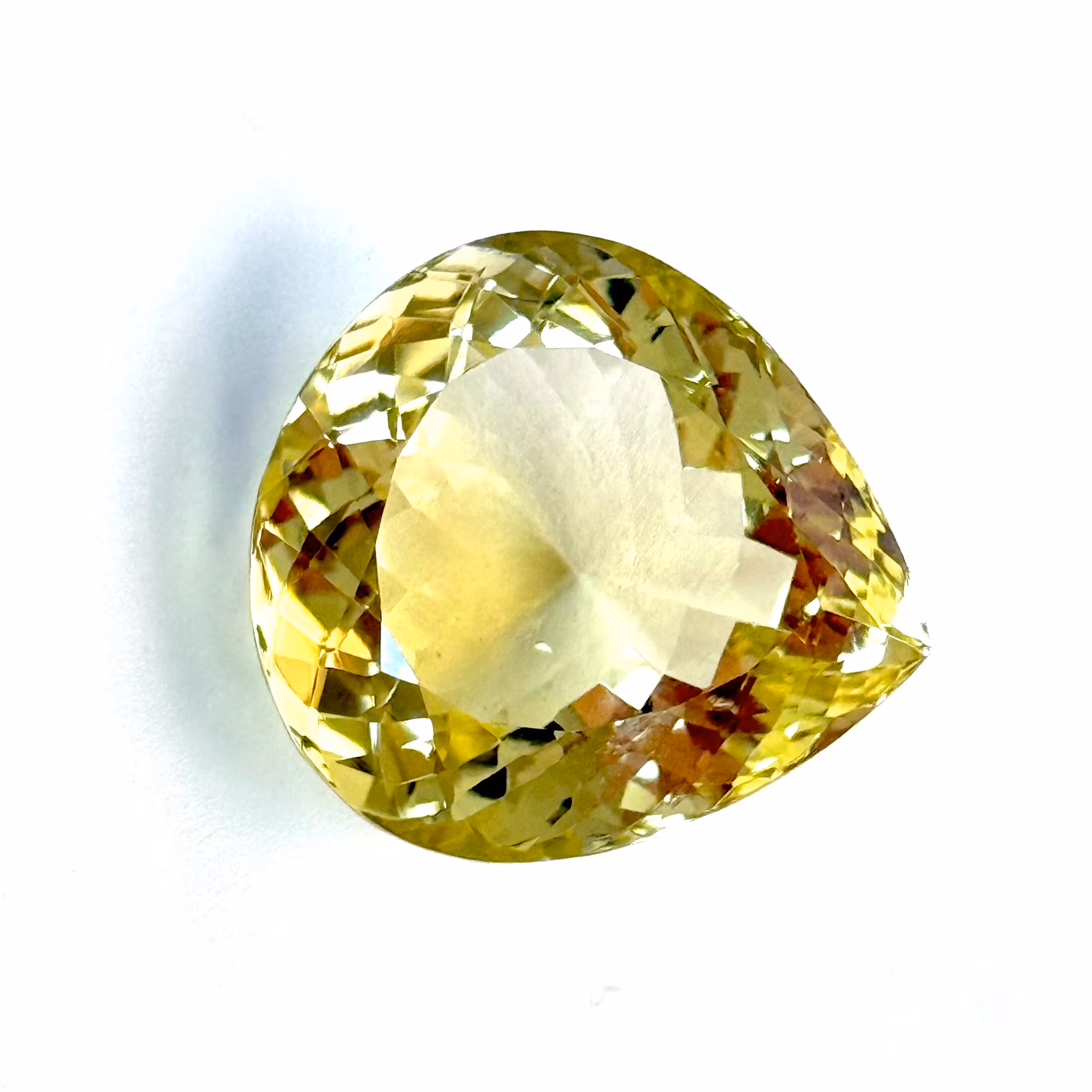 Citrine naturelle non traitée de 28,57 carats avec certificat