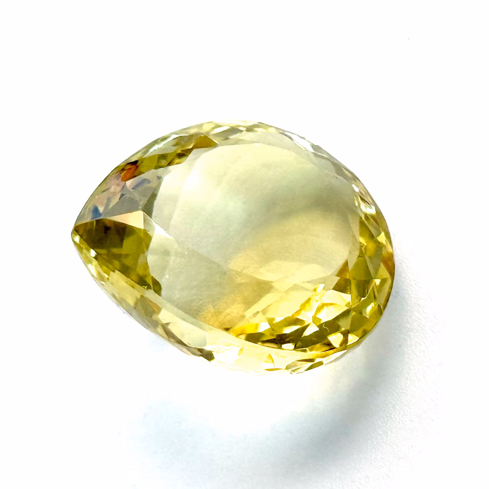 Citrine naturelle non traitée de 28,57 carats avec certificat