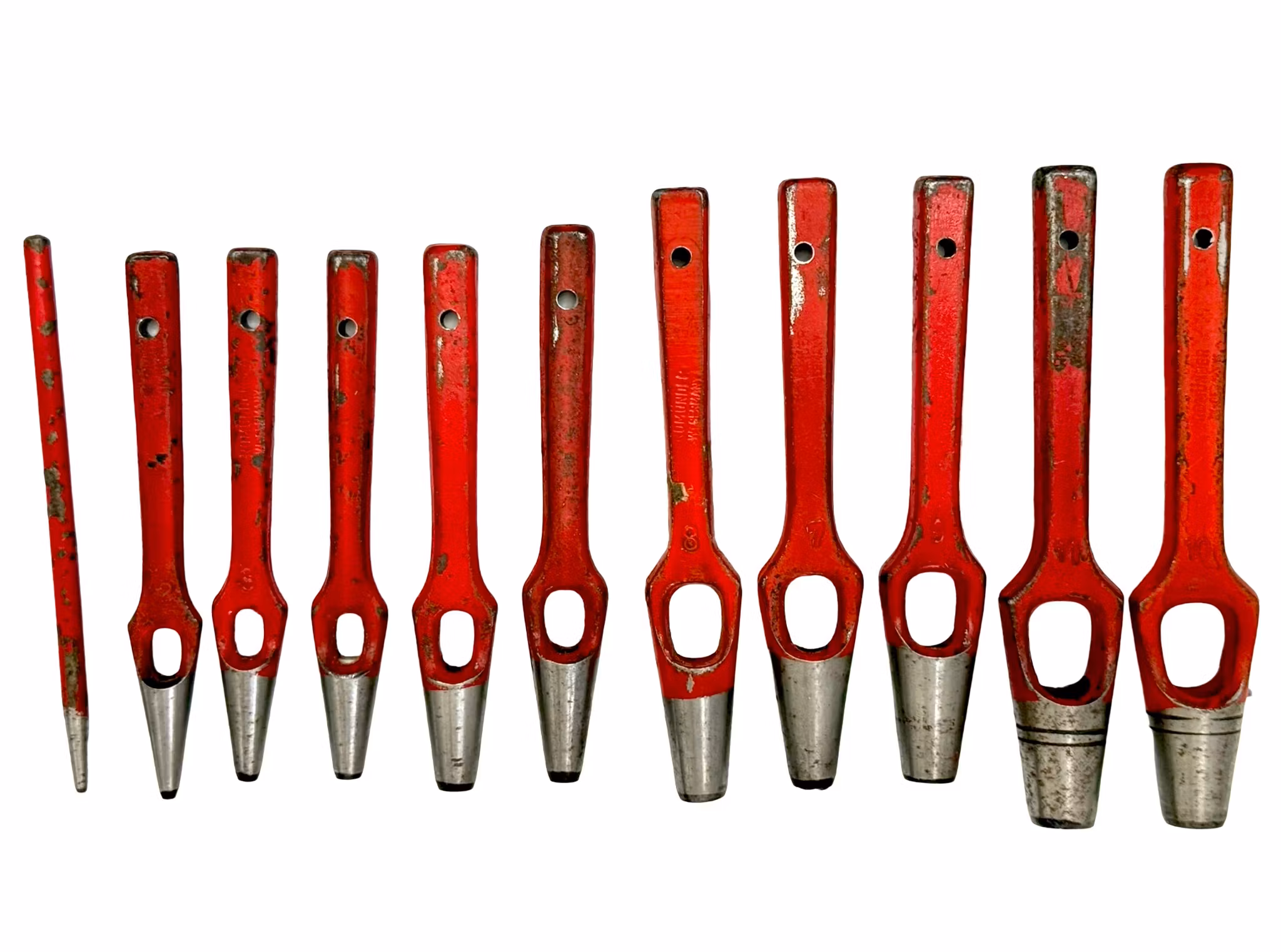 29 st Huggpipor, DIN 7200